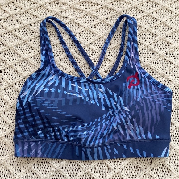 Peloton Blue Patterned Leggings and Top Set - Picture 3 of 12